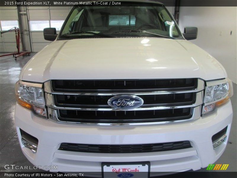 White Platinum Metallic Tri-Coat / Dune 2015 Ford Expedition XLT