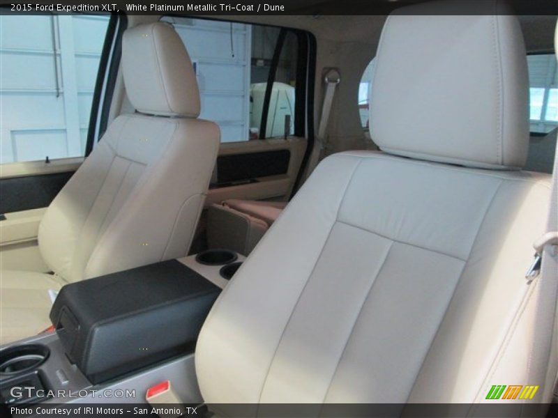 White Platinum Metallic Tri-Coat / Dune 2015 Ford Expedition XLT