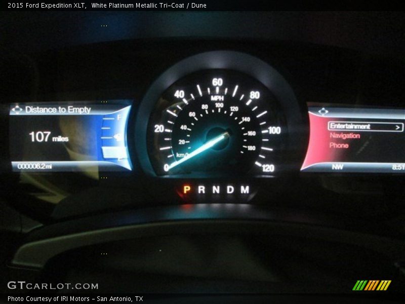 White Platinum Metallic Tri-Coat / Dune 2015 Ford Expedition XLT