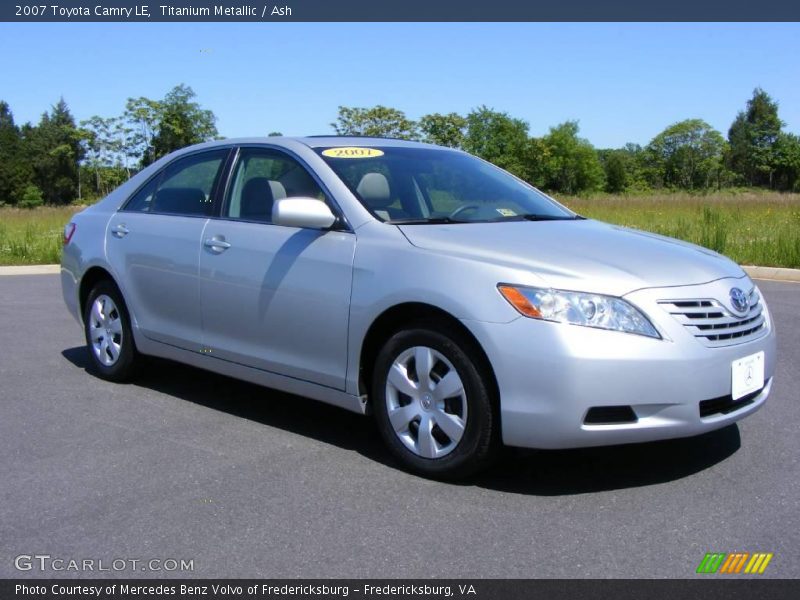 Titanium Metallic / Ash 2007 Toyota Camry LE