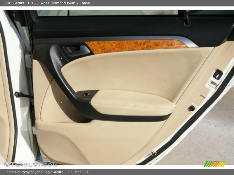White Diamond Pearl / Camel 2006 Acura TL 3.2