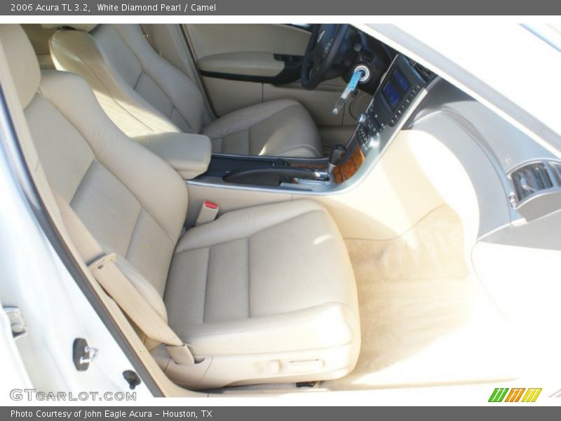 White Diamond Pearl / Camel 2006 Acura TL 3.2