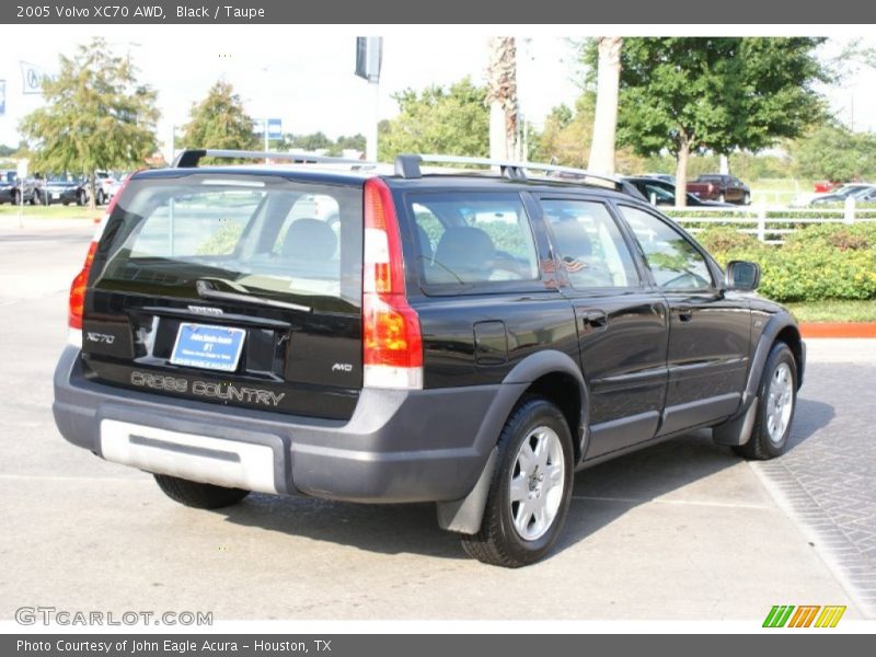 Black / Taupe 2005 Volvo XC70 AWD