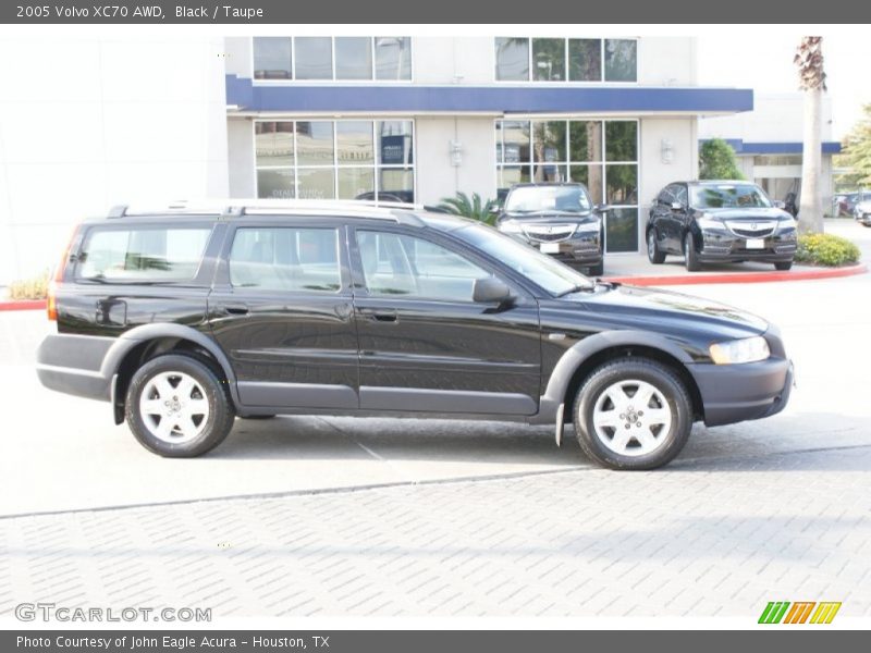 Black / Taupe 2005 Volvo XC70 AWD