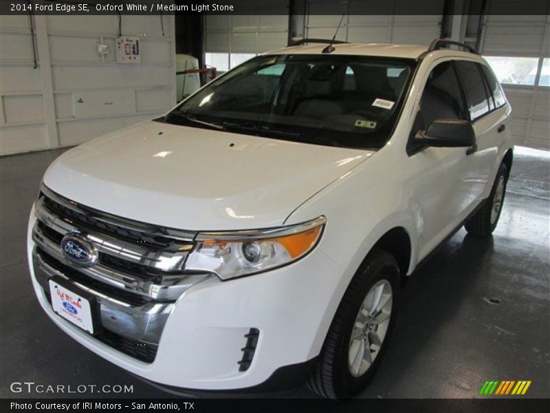 Oxford White / Medium Light Stone 2014 Ford Edge SE