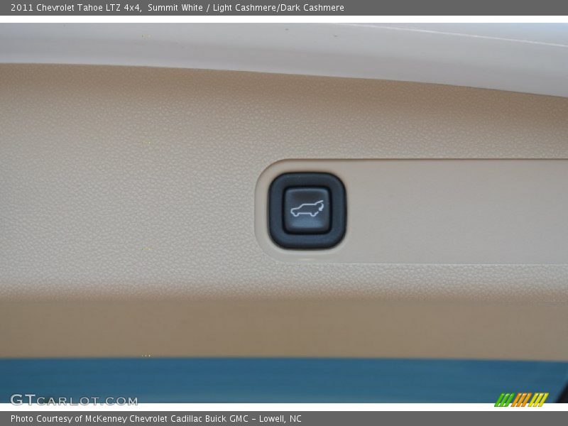 Summit White / Light Cashmere/Dark Cashmere 2011 Chevrolet Tahoe LTZ 4x4