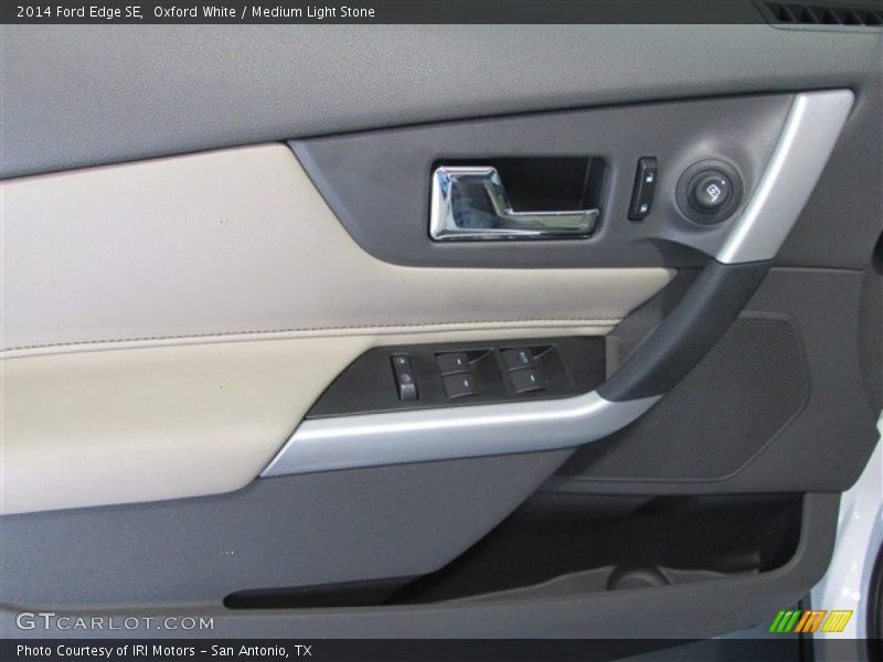Oxford White / Medium Light Stone 2014 Ford Edge SE