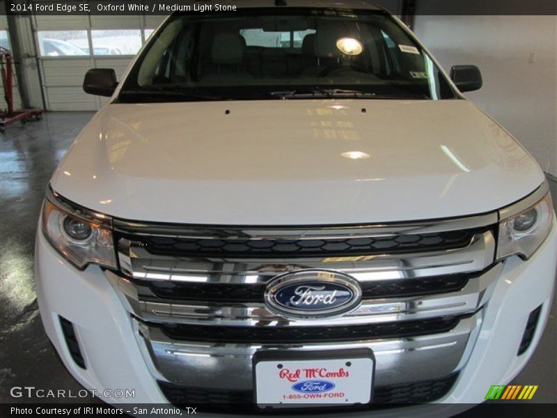 Oxford White / Medium Light Stone 2014 Ford Edge SE