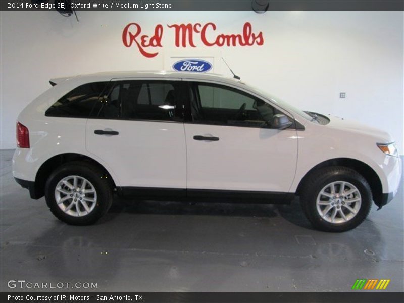 Oxford White / Medium Light Stone 2014 Ford Edge SE