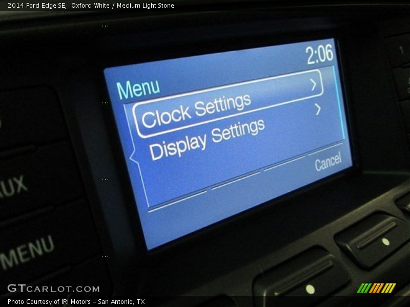 Oxford White / Medium Light Stone 2014 Ford Edge SE