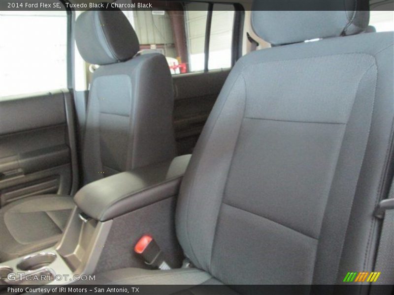 Tuxedo Black / Charcoal Black 2014 Ford Flex SE