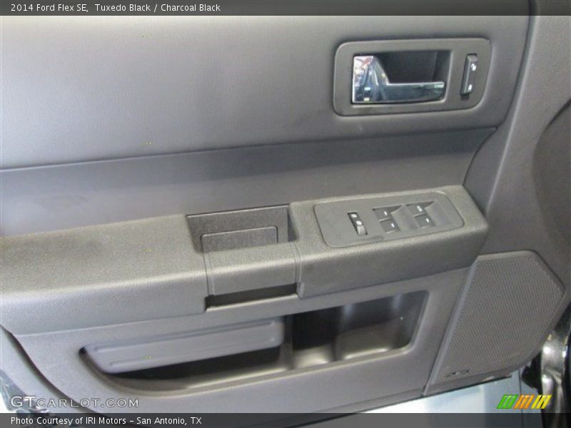 Tuxedo Black / Charcoal Black 2014 Ford Flex SE