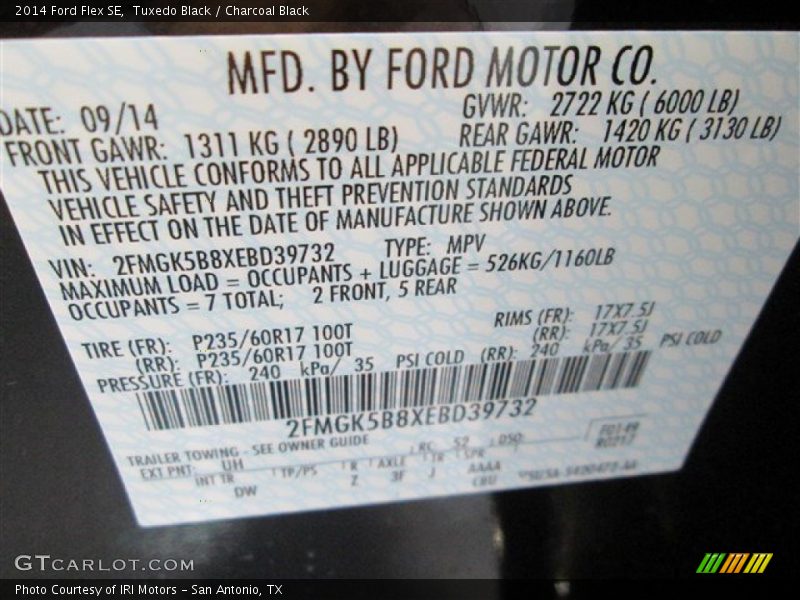 Tuxedo Black / Charcoal Black 2014 Ford Flex SE