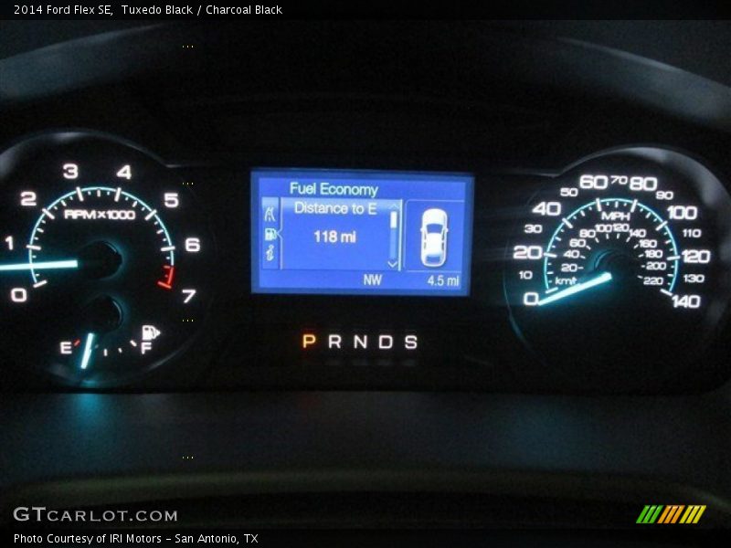 Tuxedo Black / Charcoal Black 2014 Ford Flex SE