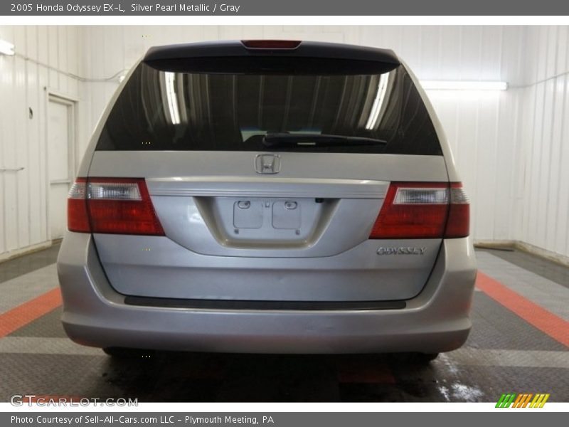 Silver Pearl Metallic / Gray 2005 Honda Odyssey EX-L