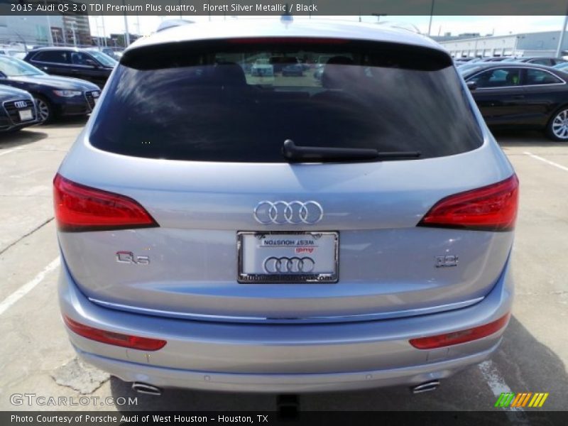 Florett Silver Metallic / Black 2015 Audi Q5 3.0 TDI Premium Plus quattro