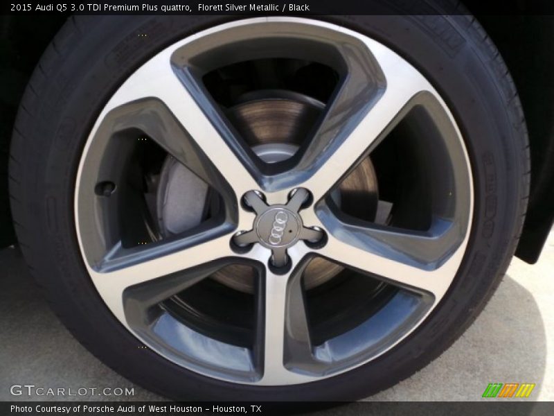 Florett Silver Metallic / Black 2015 Audi Q5 3.0 TDI Premium Plus quattro
