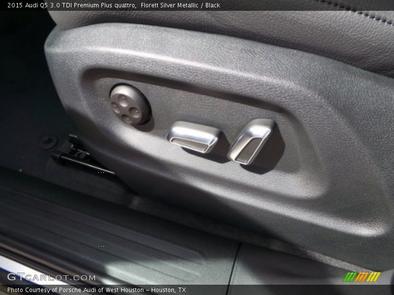 Florett Silver Metallic / Black 2015 Audi Q5 3.0 TDI Premium Plus quattro