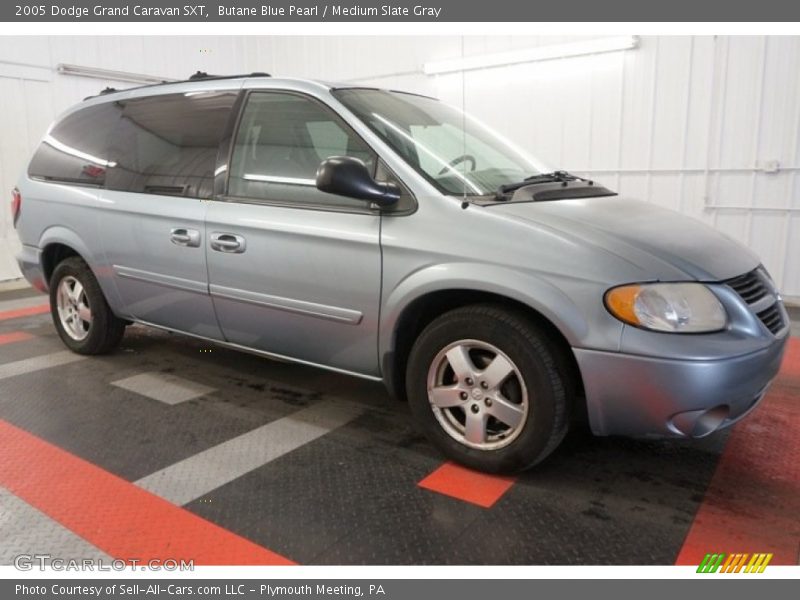 Butane Blue Pearl / Medium Slate Gray 2005 Dodge Grand Caravan SXT