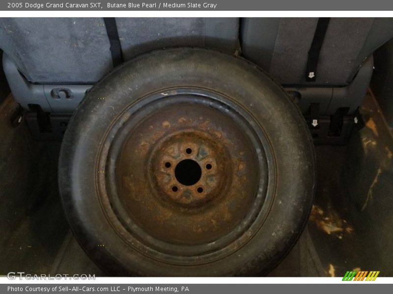 Butane Blue Pearl / Medium Slate Gray 2005 Dodge Grand Caravan SXT