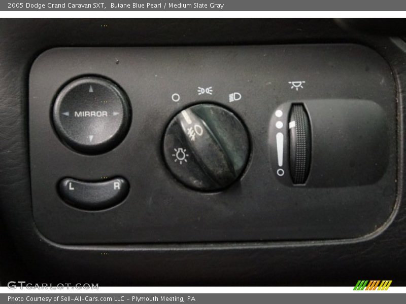Butane Blue Pearl / Medium Slate Gray 2005 Dodge Grand Caravan SXT
