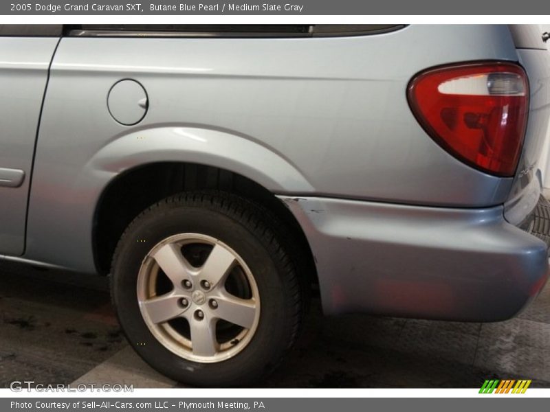 Butane Blue Pearl / Medium Slate Gray 2005 Dodge Grand Caravan SXT