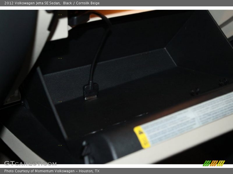Black / Cornsilk Beige 2012 Volkswagen Jetta SE Sedan