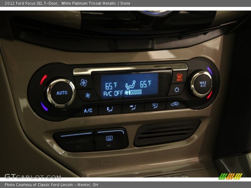 White Platinum Tricoat Metallic / Stone 2012 Ford Focus SEL 5-Door