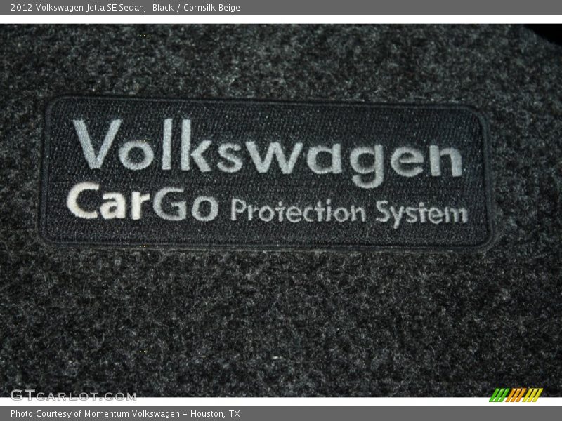 Black / Cornsilk Beige 2012 Volkswagen Jetta SE Sedan