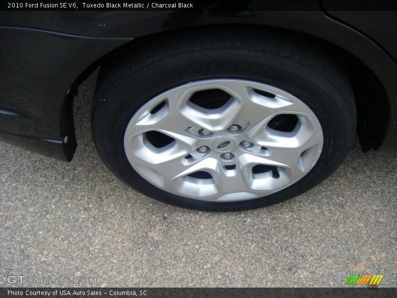 Tuxedo Black Metallic / Charcoal Black 2010 Ford Fusion SE V6