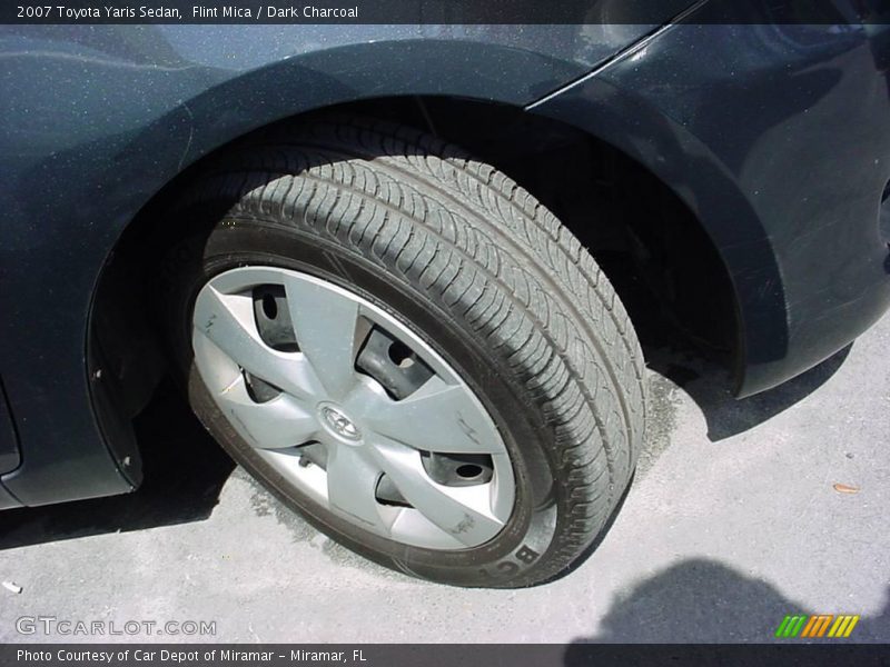 Flint Mica / Dark Charcoal 2007 Toyota Yaris Sedan