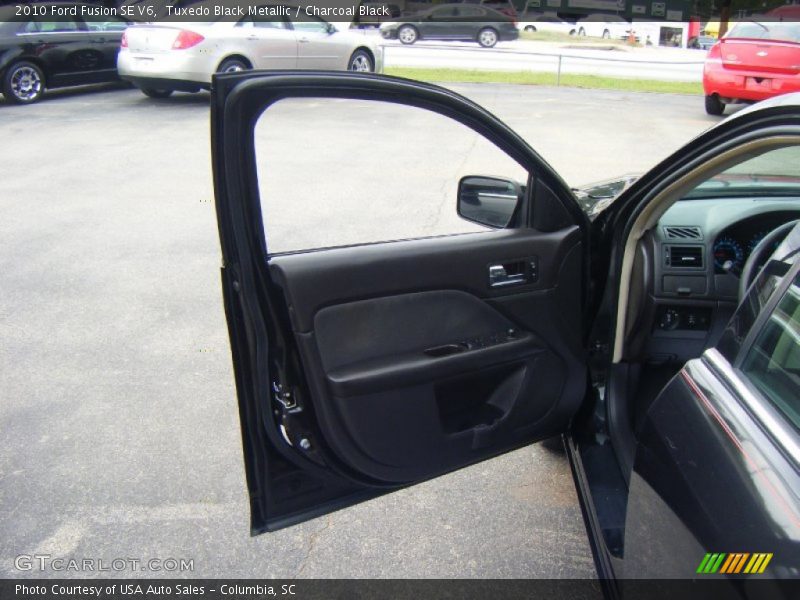 Tuxedo Black Metallic / Charcoal Black 2010 Ford Fusion SE V6