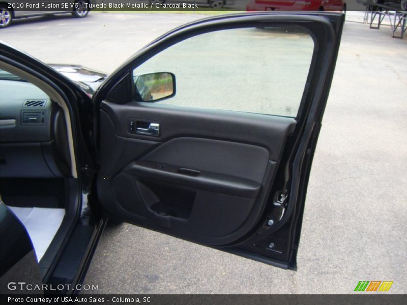 Tuxedo Black Metallic / Charcoal Black 2010 Ford Fusion SE V6