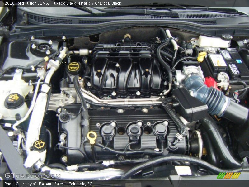 Tuxedo Black Metallic / Charcoal Black 2010 Ford Fusion SE V6