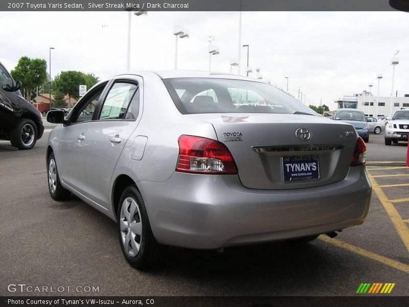 Silver Streak Mica / Dark Charcoal 2007 Toyota Yaris Sedan