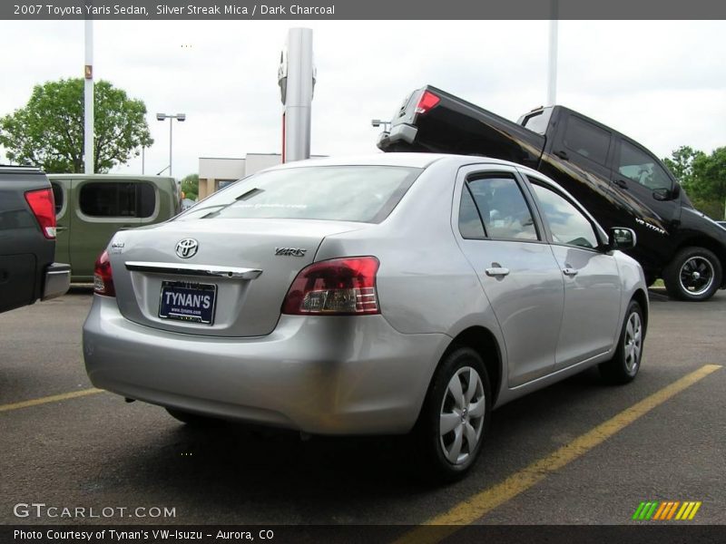 Silver Streak Mica / Dark Charcoal 2007 Toyota Yaris Sedan