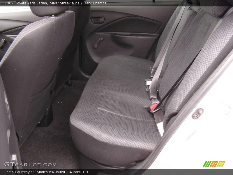 Silver Streak Mica / Dark Charcoal 2007 Toyota Yaris Sedan