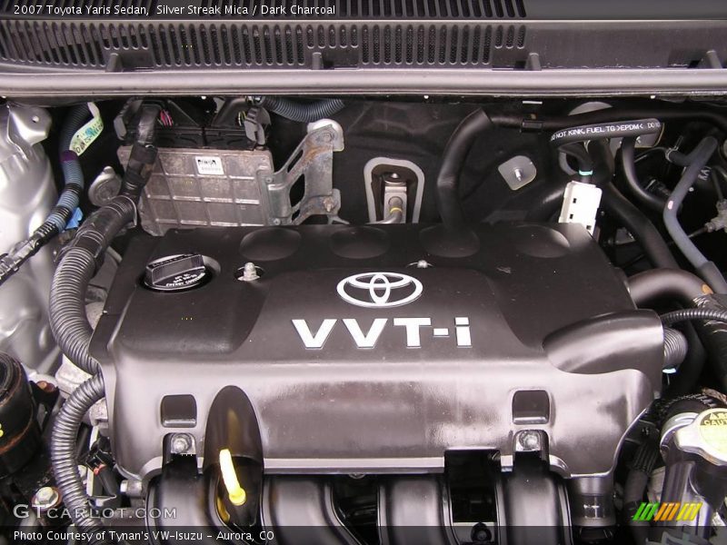 Silver Streak Mica / Dark Charcoal 2007 Toyota Yaris Sedan