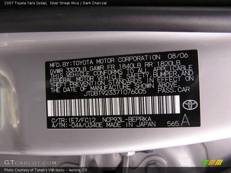 Silver Streak Mica / Dark Charcoal 2007 Toyota Yaris Sedan