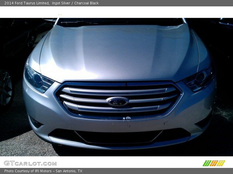 Ingot Silver / Charcoal Black 2014 Ford Taurus Limited