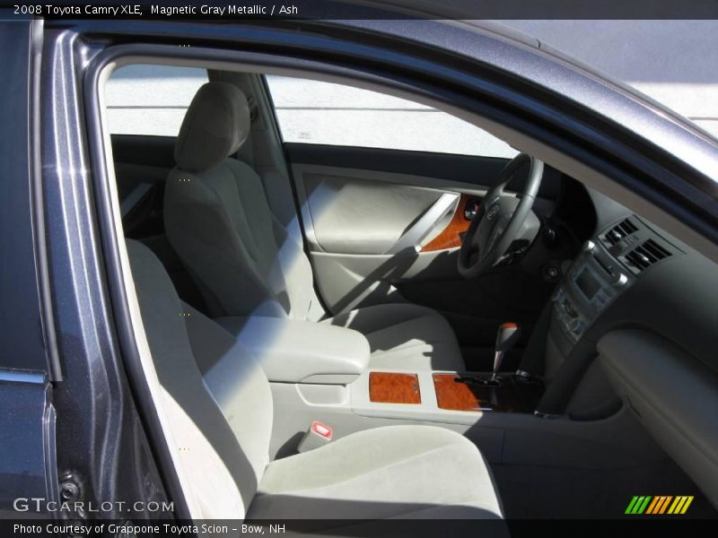 Magnetic Gray Metallic / Ash 2008 Toyota Camry XLE
