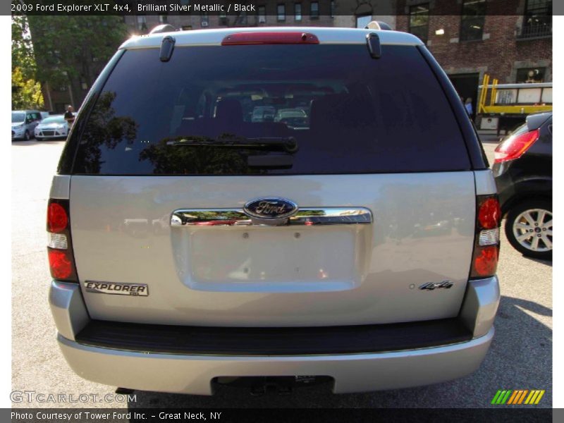 Brilliant Silver Metallic / Black 2009 Ford Explorer XLT 4x4