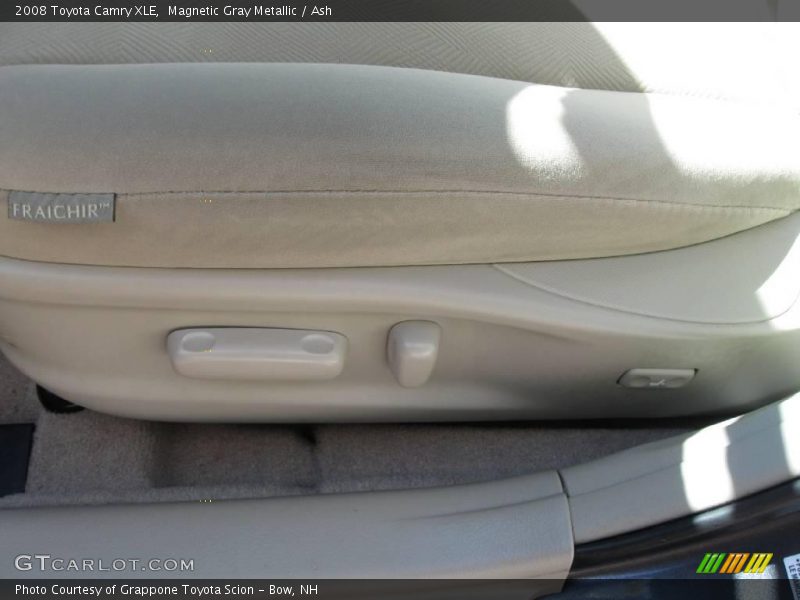 Magnetic Gray Metallic / Ash 2008 Toyota Camry XLE