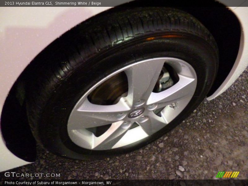 Shimmering White / Beige 2013 Hyundai Elantra GLS