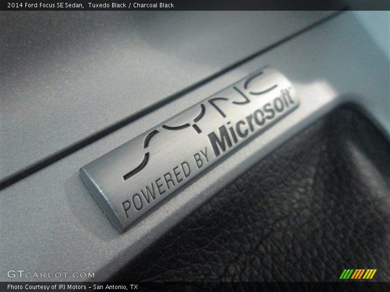 Tuxedo Black / Charcoal Black 2014 Ford Focus SE Sedan