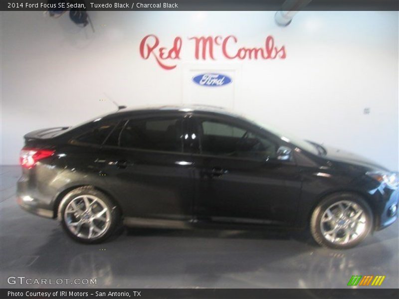 Tuxedo Black / Charcoal Black 2014 Ford Focus SE Sedan