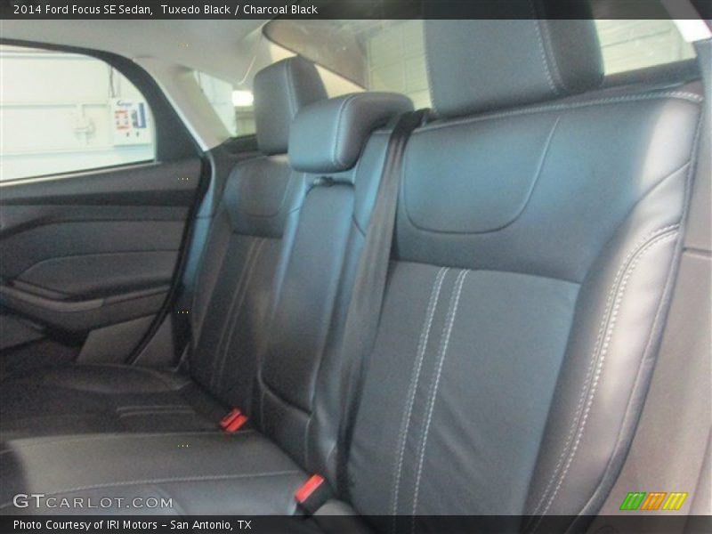 Tuxedo Black / Charcoal Black 2014 Ford Focus SE Sedan