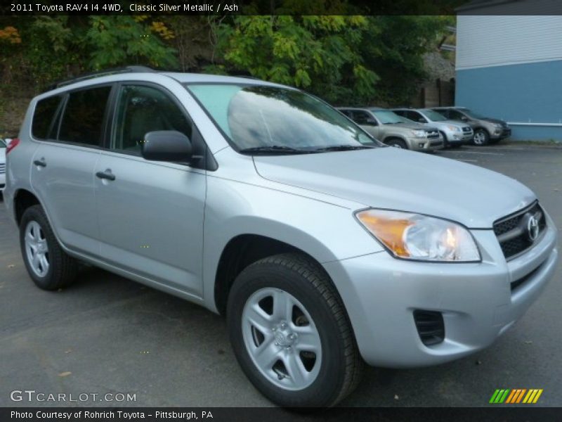 Front 3/4 View of 2011 RAV4 I4 4WD