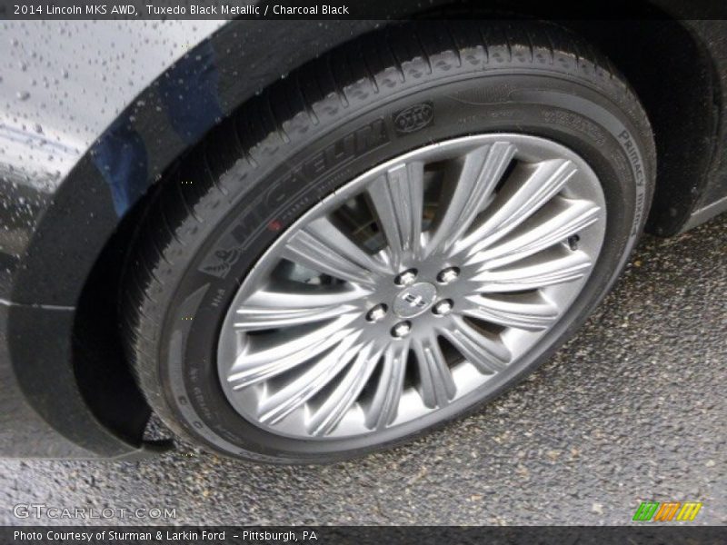 Tuxedo Black Metallic / Charcoal Black 2014 Lincoln MKS AWD