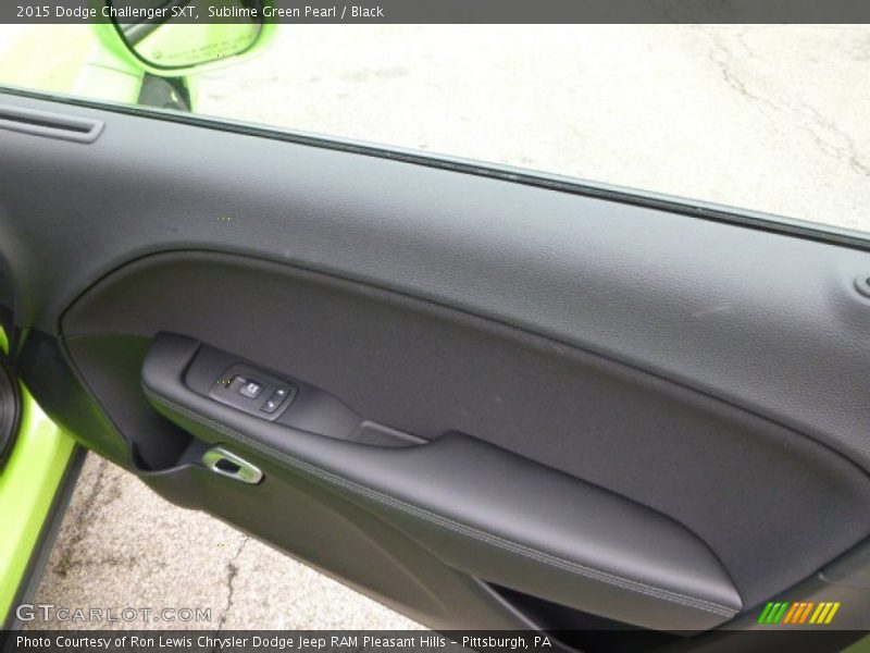 Sublime Green Pearl / Black 2015 Dodge Challenger SXT